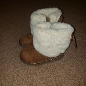 Olive & Edie Cozy Toddler Boots